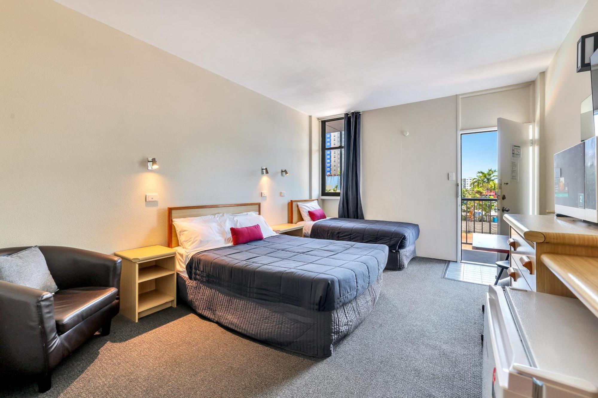 Darwin Poinciana Inn Dış mekan fotoğraf